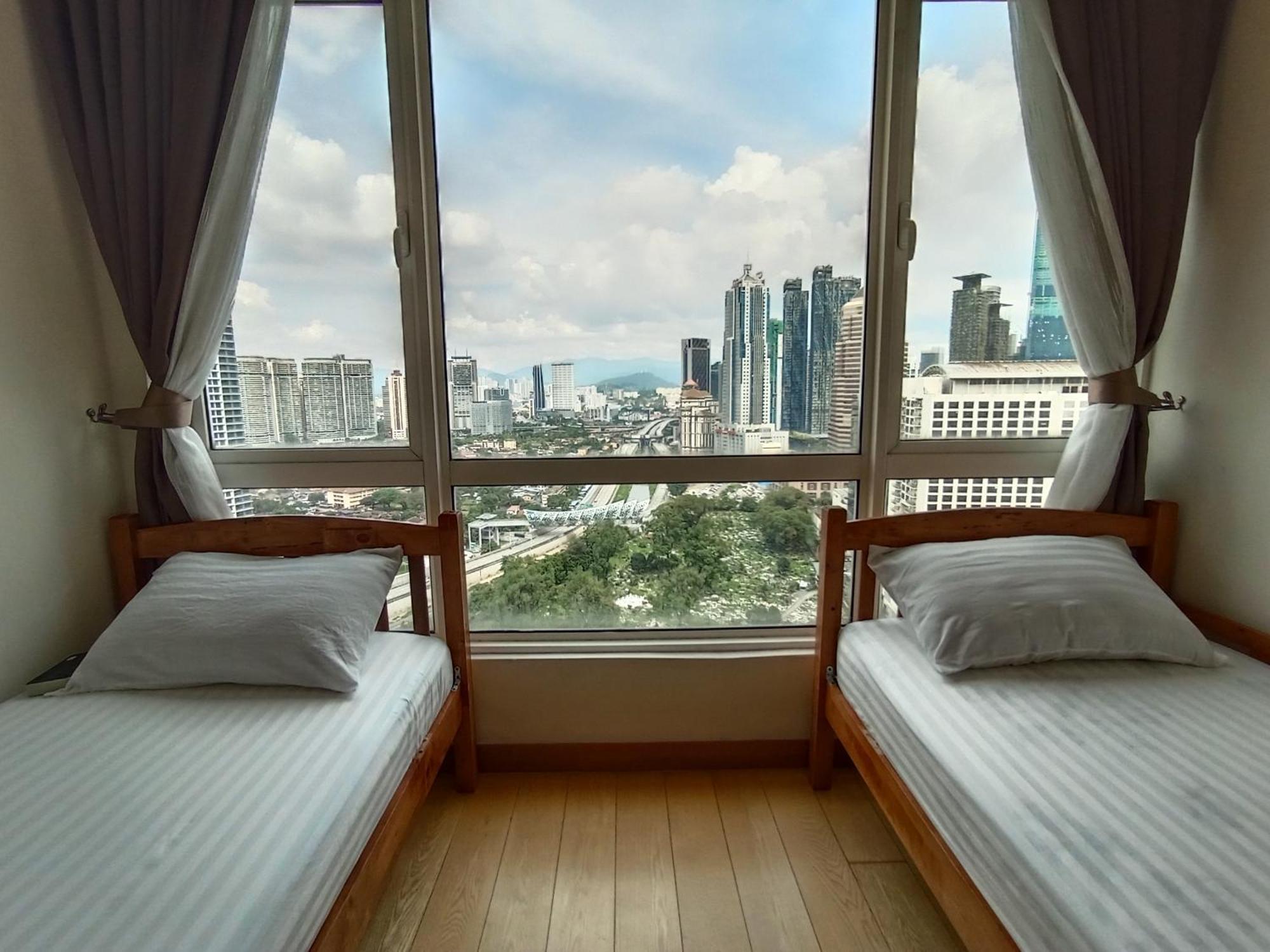 Hub Kl * Kuala Lumpur
