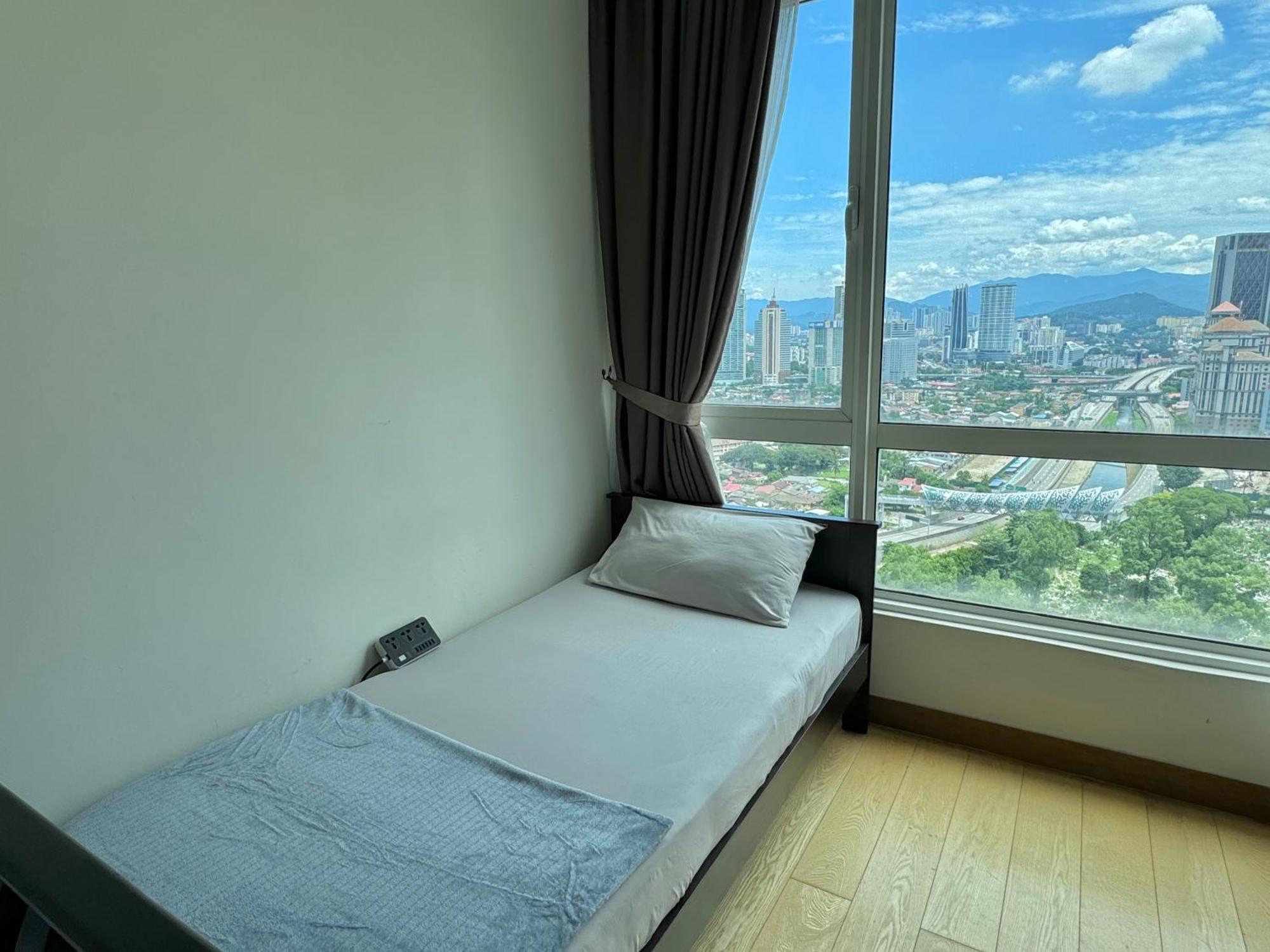 Asrama Hub Kl